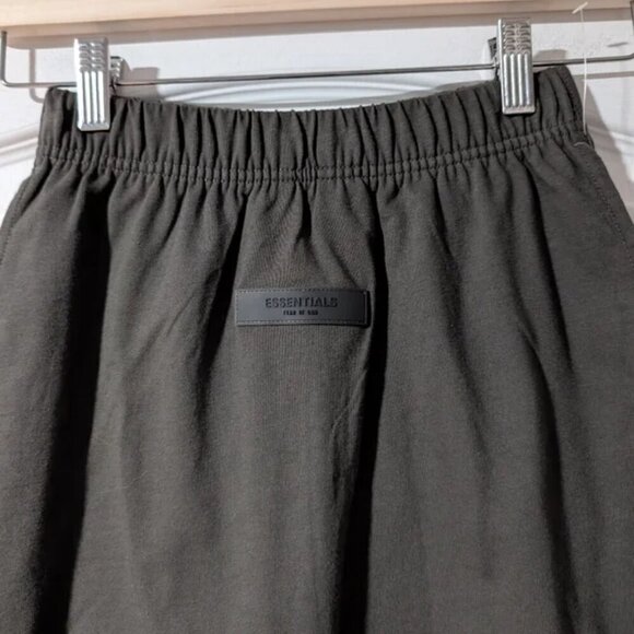 Fear Of God ESSENTIALS | logo-patch Jersey Long Skirt - Picture 7 of 11